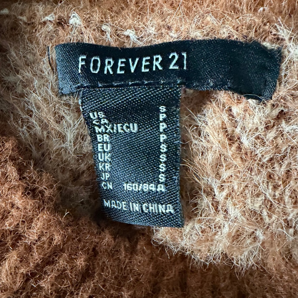Forever 21 Sweater Vest Fuzzy Knit Mushroom Graphic Cropped Cottagecore S - Picture 3 of 3